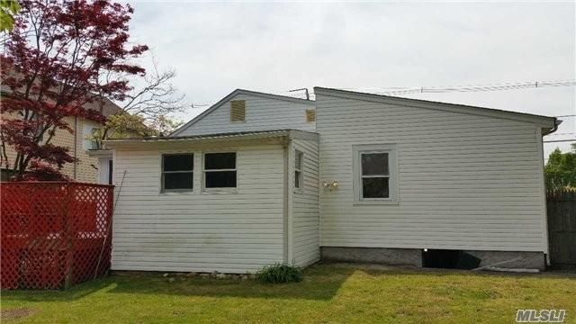 Listing photo 15